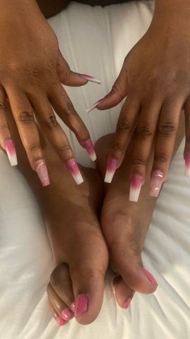 Austin Female Escort — Thick Cokebottle Shape VIP Provider - 1
