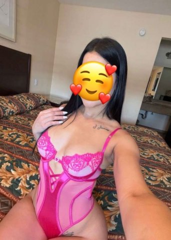Tampa Female Escort — Latina chica joven (Solo incall) - 1