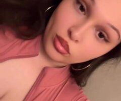 Ziana — Latina Squirter & Throat Goat - Image 3