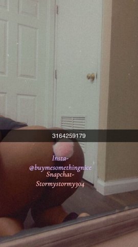 Wichita KS Female Escort — Incall & Outcall for Gentlemen - 1