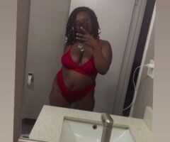 Throat Princess  in Baton Rouge - Image 3