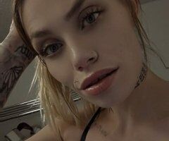 Discreet Incall Female Escort in Denver — Upscale QV Special - Image 5