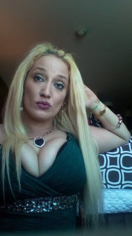 Jane Gypsy Jewels Blonde Bombshell Visiting Little Rock — GFE - 1