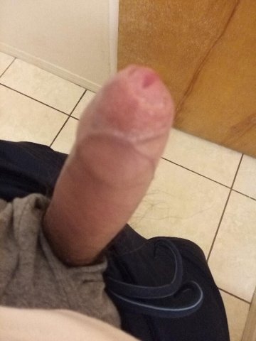 Sacramento Male Escort — Outcalls & Cards Only - 1
