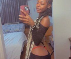 Little Rock Female Escort — Incalls, naked at the door - Image 7