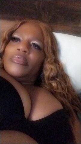 Orange County Female Escort — Wide Hips, Happy Hump Day Specials - 1
