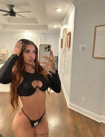 Juicy GFE & Car Fun Incall/Outcall (Wichita) — Special Pics - 1