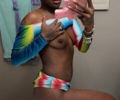 Lafayette escorts - Lafayette Female Escort — playful, chill vibe