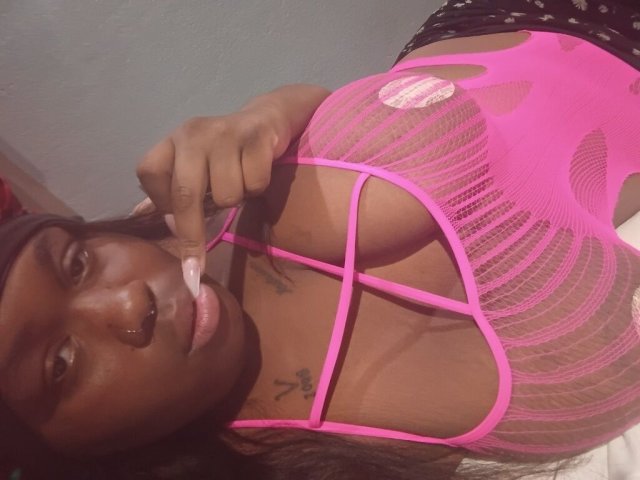 Baltimore Female Escort — Full Service Hour Escape - 1