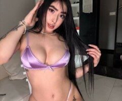Sofá — Latina escort en Austin, TX (25) - Image 2