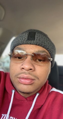 Cleveland Ohio Male Escort — Dinner Dates, Massages & Facetime - 1