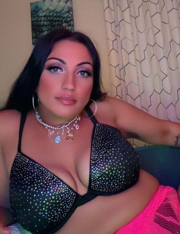 Stacy’s back — jet black hair & blue eyes - 1