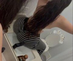 Pretty young Latina escort in Los Angeles — all positions, incall room - Image 3