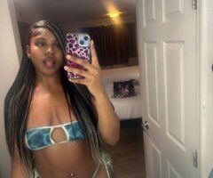 Los Angeles escorts - Los Angeles Female Escort — Throat Goat + Private Dance/Content