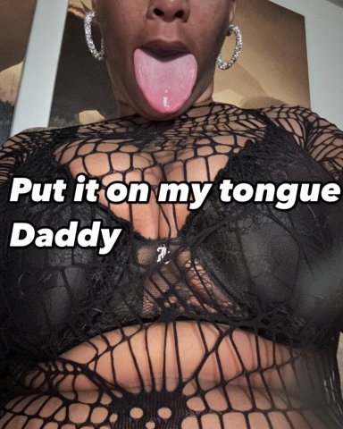 Toledo Female Escort — Outcall, Anal, Head & Facial Services - 1