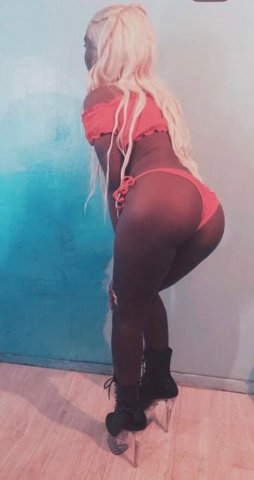 Treasure Your Pleasure — 21 Young Chocolate Female Escort in Lakewood - 1