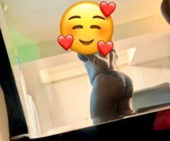 Cleveland Female Escort — squirting & wet mess - Image 2