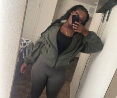 Charlotte, NC Female Escort — Outcall only, discreet fun - Image 2
