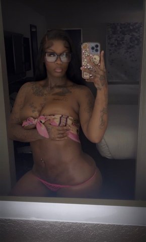 Lafayette LA Sexy Classy Chocolate Girl — FaceTime & Content - 1