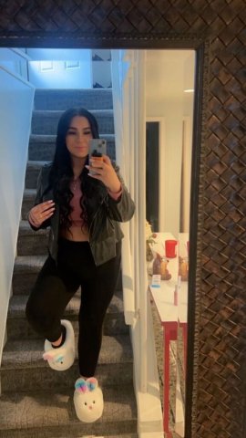 Lindenhurst Long Island Mobile Female Escort — Car Dates, BBJ, Full Service & Facetime - 1