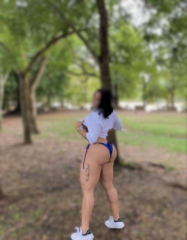 Sexy nueva latina in Portland—sweet girl, big ass, BBJ + extras - 1