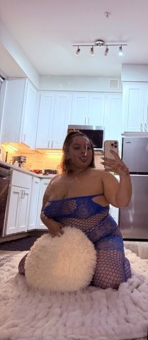 Des Moines IA Female Escort — Incall & Outcall, Thick Wet BBW - 1