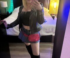 San Francisco escorts - Blonde Southern Belle Female Escort — Face Time & Content