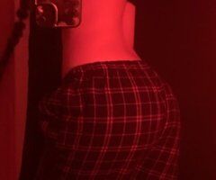 Petite Curvy Female Escort (NYC) — Outcalls, Facetime Verify - Image 3