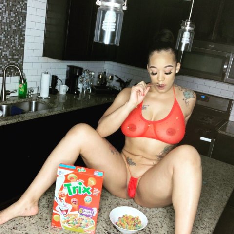 Armani in Panama City, FL — female escort with real photos - 1