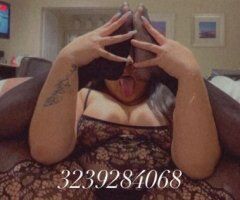 Bakersfield escorts - Bakersfield Female Escort — Outcall & carplay only