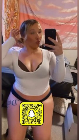 Lilaah — Creamy Blonde & Blue-Eyed Female Escort in Fresno (Incall/Outcall) - 1