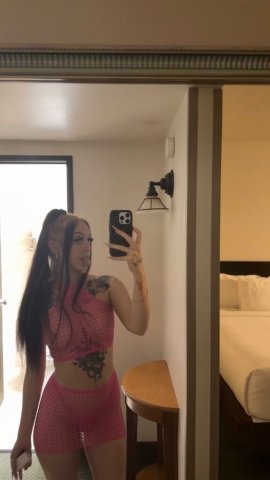 Hailey in Portland — Discreet In-Call or Out-Call Female Escort - 1