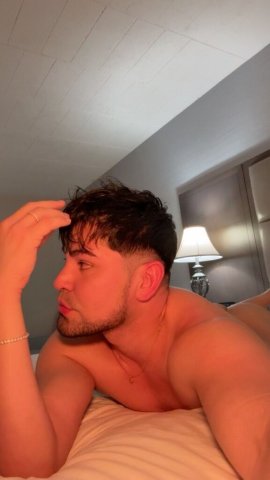 Hartford Colombian Male Escort — 8-inch cock & big ass - 1