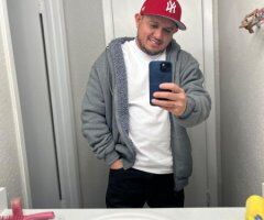 Houston escorts - Hombre latino de 26 años en Houston: trios discretos (inglés y español)