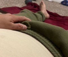 Hombre latino de 26 años en Houston: trios discretos (inglés y español) - Image 4