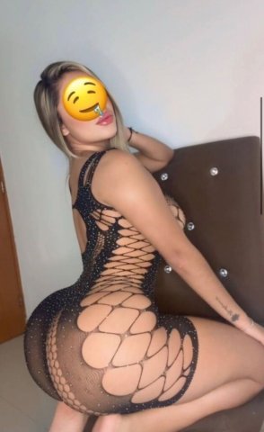 Minneapolis Latina Hot Bed — Escort for Working Men - 1