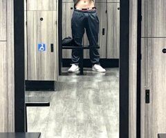 Austin, Texas Latino College Guy — Hotel Room + Shower Encounters - Image 3
