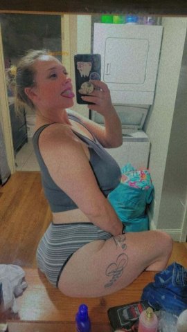 Young female escort in Huntsville, Alabama — incall, outcalls, car fun, and video - 1