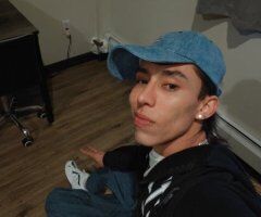 Dannilo — Latin Colombian XL Looking to Have Fun - Image 6