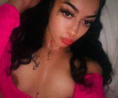 Hampton escorts - Hampton, Virginia Brat Persian Princess Female Escort (Verification Required)