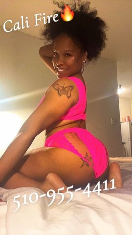 Cali Fire — Elita Experi… Freaked Out Fantasy Playmate - 1