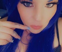 Seattle WA Curvy Female Escort - Image 2