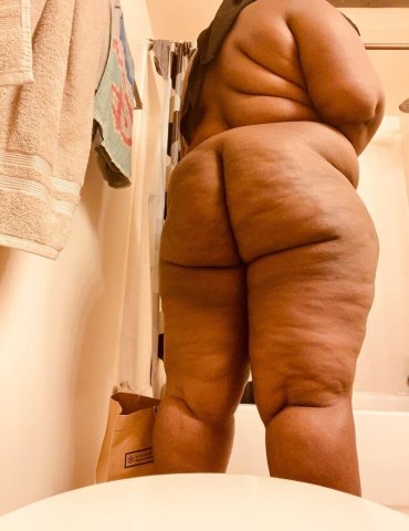 Philadelphia Elite Luxury Companion — Ginger Escort - 1
