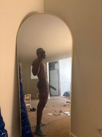 Fun time with a couple or girls — weekend availability, 8-inch dick, threesomes - 1