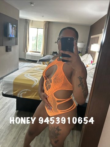 Shreveport Female Escort — Full Service, Fetish & Creamy Supers - 1