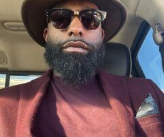 Wichita KS Male Companion for Discreet Text-First Private Moments - Image 5