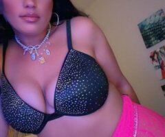 Stacy  (38) — Upscale Female Escort with Multi-Hour Sessions - Image 10