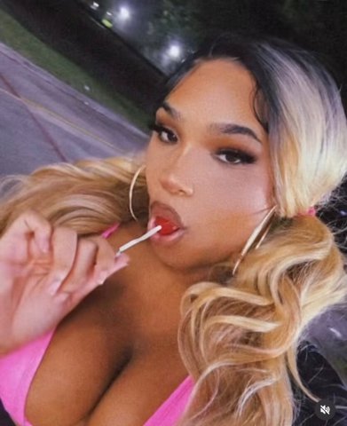 Lake Charles, Louisiana Female Escort — Greek Blowjobs (2 Girls) — 18+ - 1