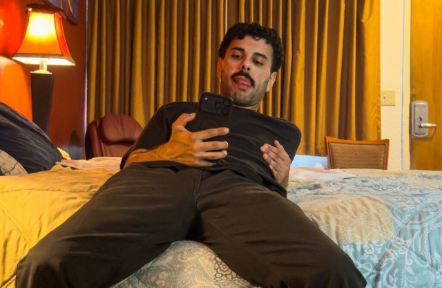 Masculine Italian Vers — 8.5” Uncut (Private Sessions) - 1