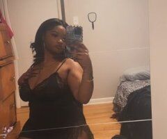 Denver escorts - Denver Soft-Spoken Escort — Smooth Curves, Conversation, Outcalls